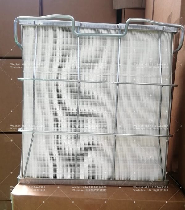 Crawler armored vehicle filter elementP525774